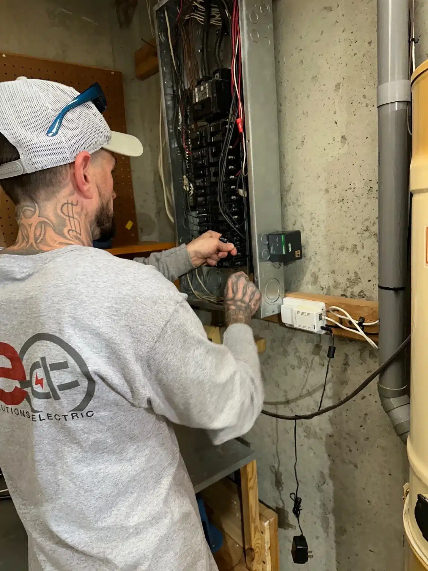 A Detailed Guide for Kansas City Homeowners and Businesses: Understanding Electrical Installations