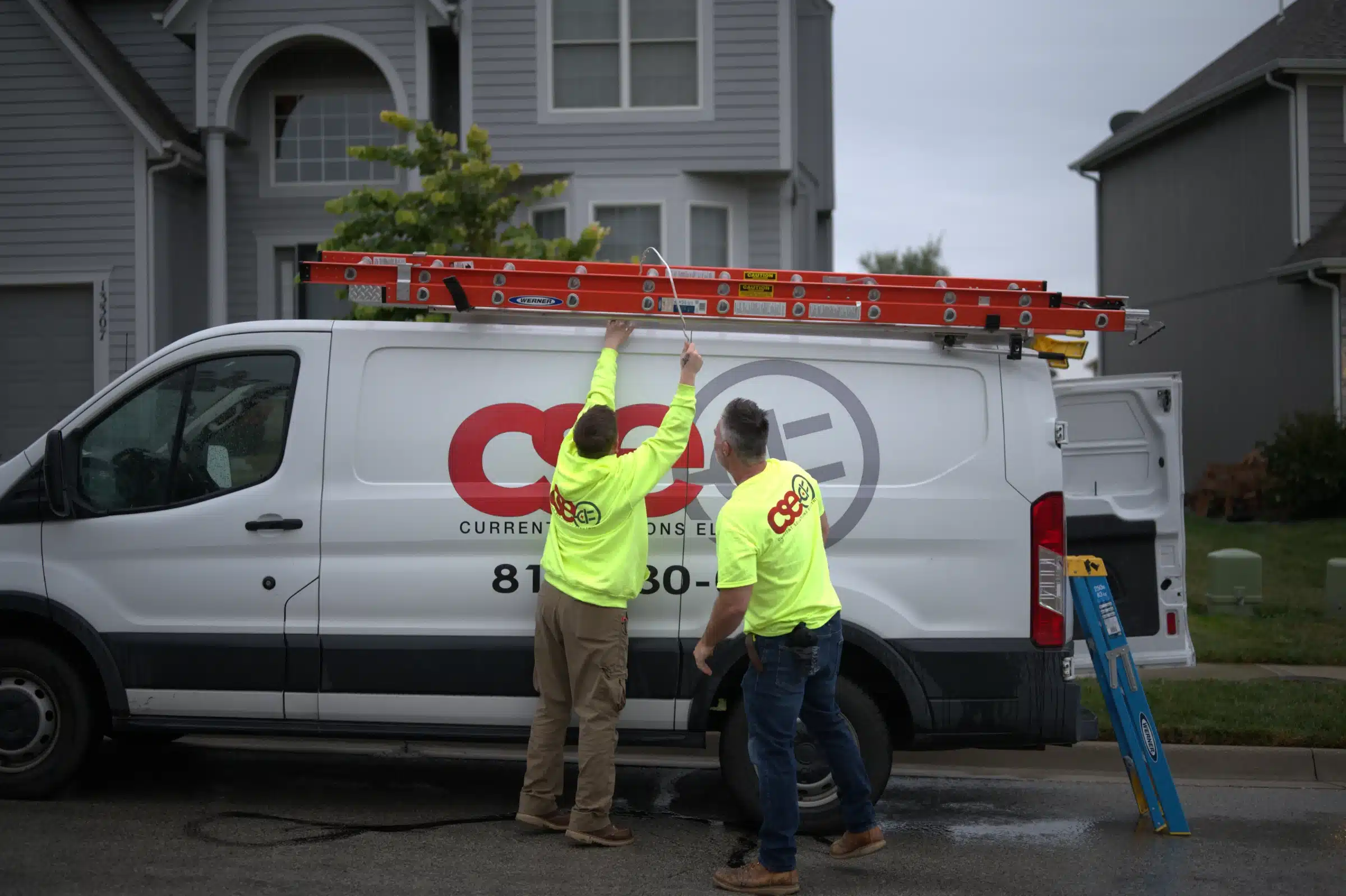 What Does Hiring a Residential Electrician in Kansas City Involve? A Step-by-Step Guide for Homeowners